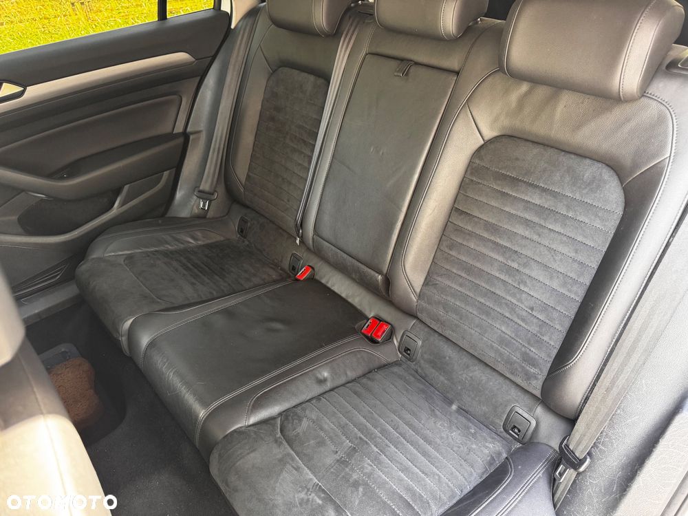 Volkswagen Passat 2.0 TDI EVO Elegance DSG - 26