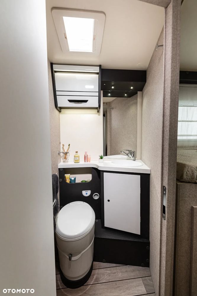 McLOUIS MC4 373 - 5 osobowy - 28