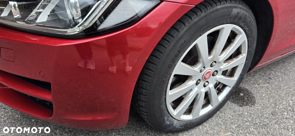 Jaguar XE 2.0 D AWD Prestige - 18