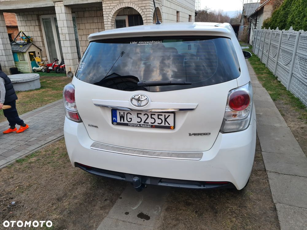 Toyota Verso 1.6 D-4D 5-Sitzer Start/Stop Skyview Edition - 6