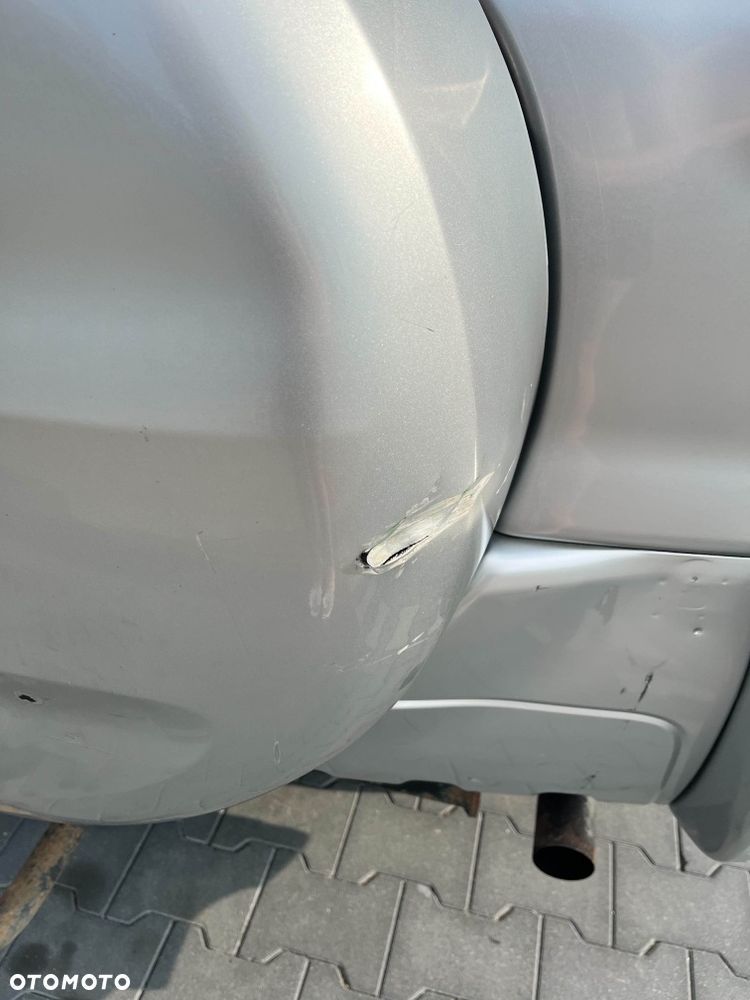 Toyota RAV4 - 5