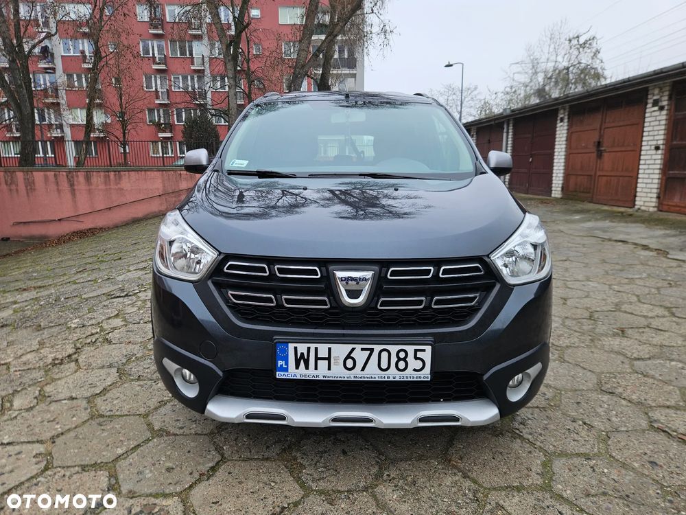 Dacia Lodgy 1.6 SCe Stepway S&S - 6