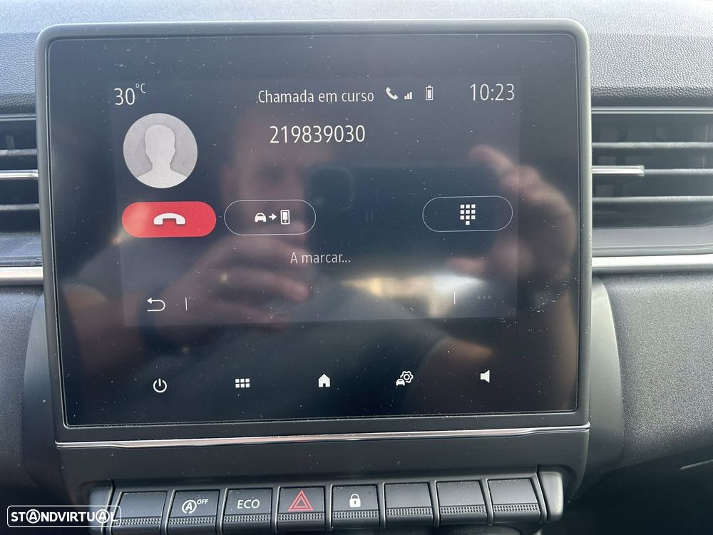 Renault Captur BLUE dCi 115 BUSINESS EDITION - 27