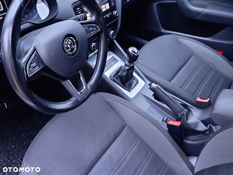 Skoda Octavia 2.0 TDI Ambition EU6 - 9