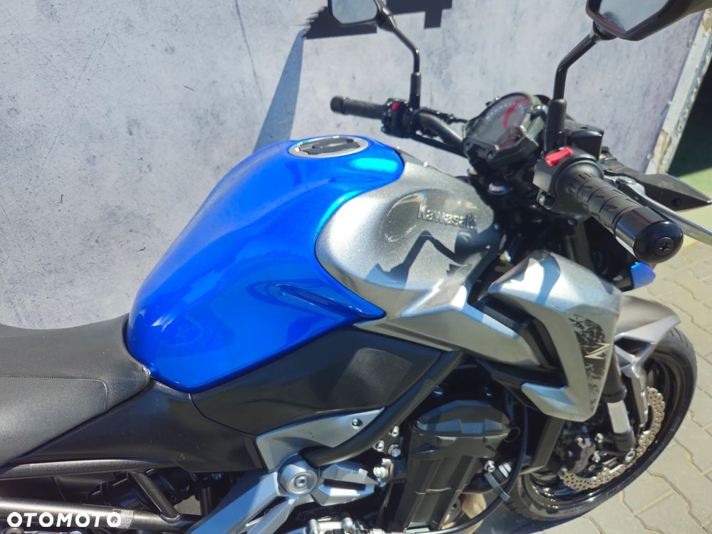 Kawasaki Z 900 - 26