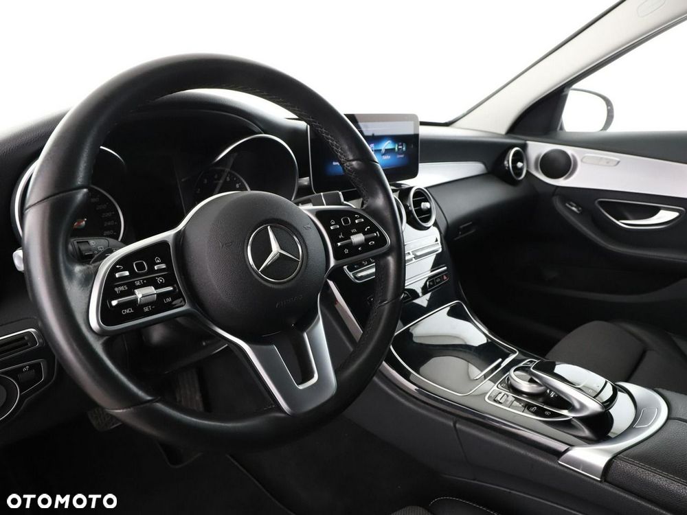 Mercedes-Benz Klasa C 200 9G-TRONIC Avantgarde - 15