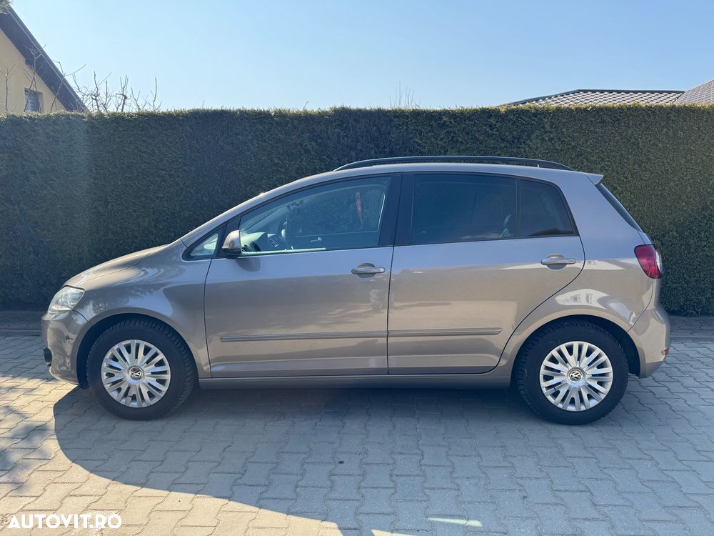 Volkswagen Golf Plus 1.6 TDI DPF BlueMotion Technology Team - 8