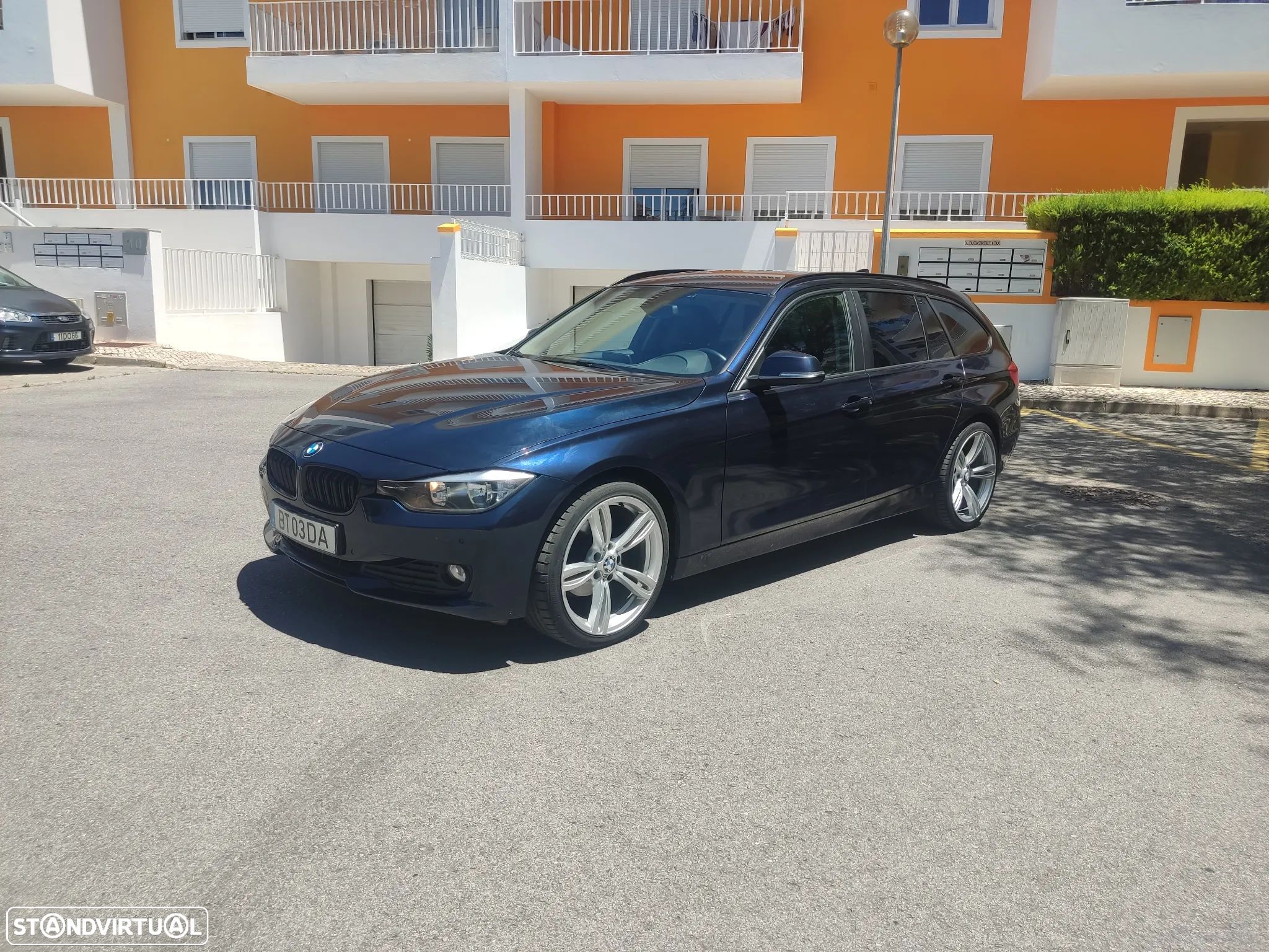 BMW 318 d Touring - 1