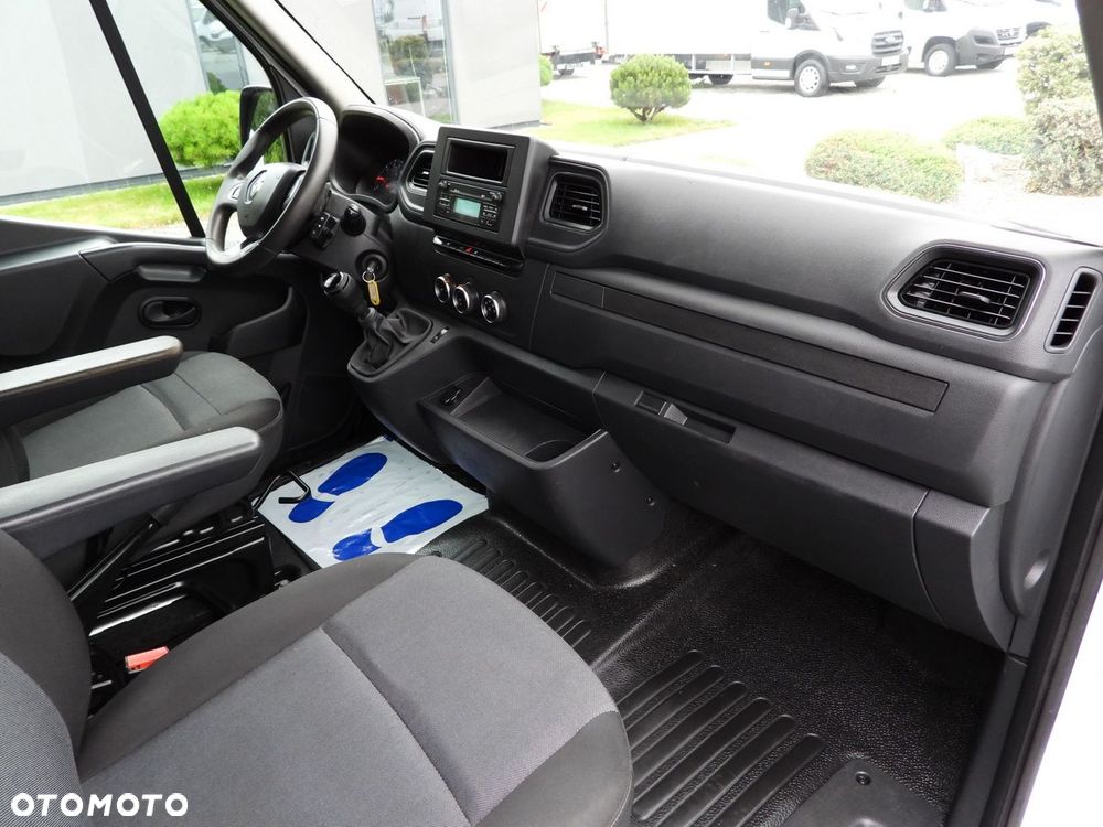 Renault MASTER  WYWROTKA PODWÓJNA KABINA DOKA 6 MIEJSC TEMPOMAT LEDY BLIŹNIACZE KOŁA KLIMATYZACJA  130KM - 36