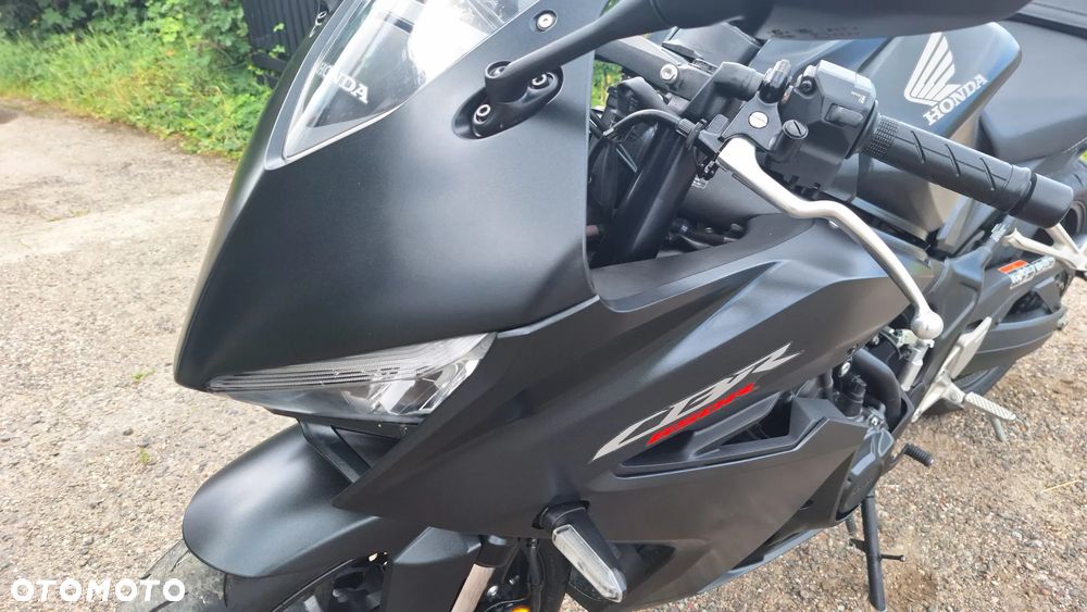 Honda CBR - 36
