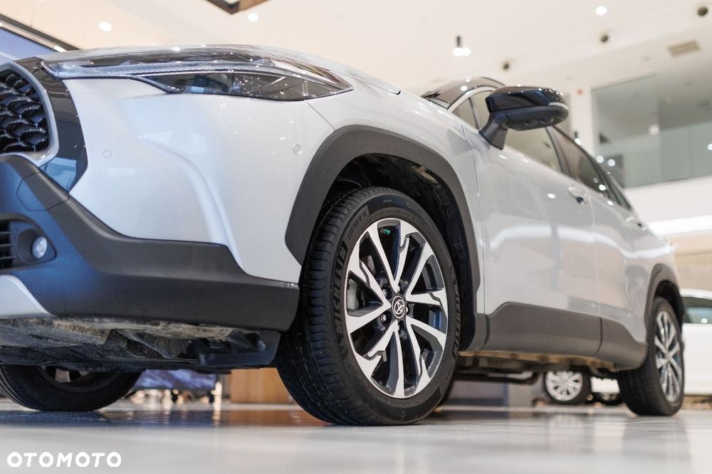 Toyota Corolla Cross - 14