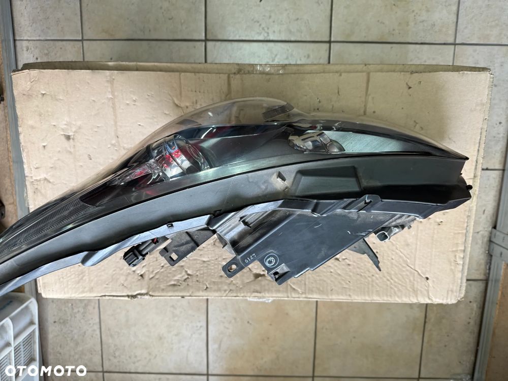 Reflektor / lampa przód przednia lewa Infiniti qx70 Fx35 fx37- oryginalna - 2