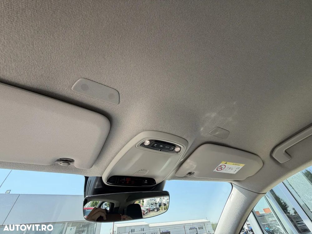 Volvo XC 40 - 33