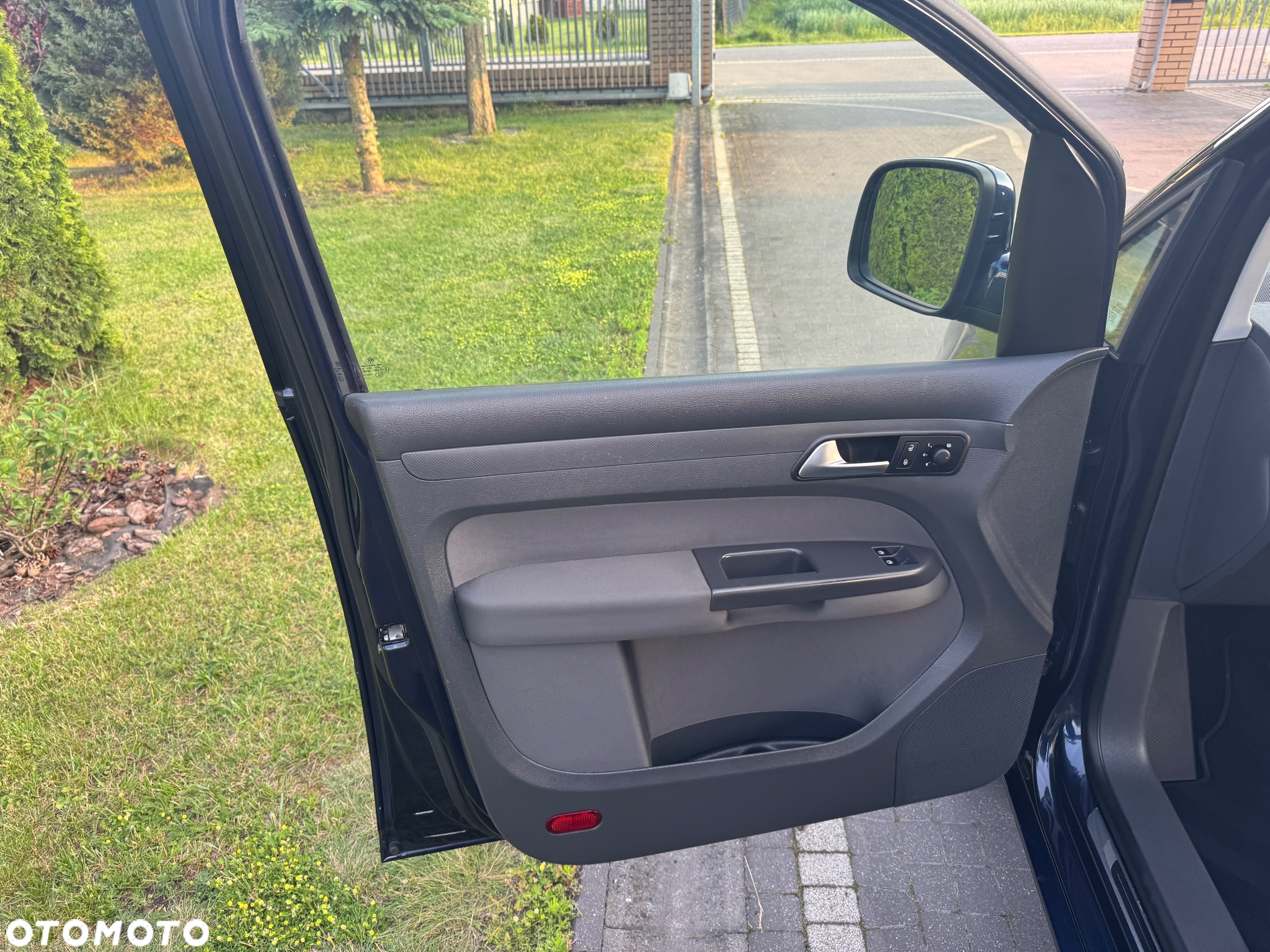 Volkswagen Caddy - 17
