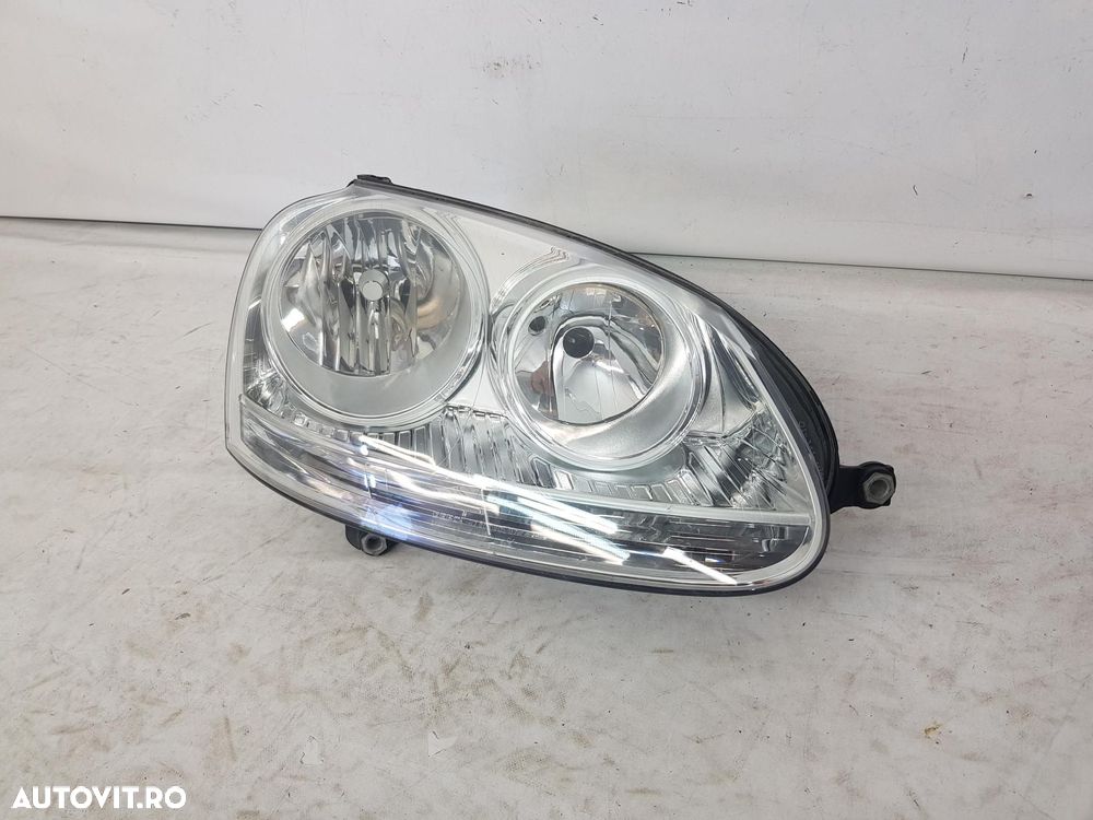 Far dreapta halogen VW Golf 5 Jetta dupa 2004 - 4