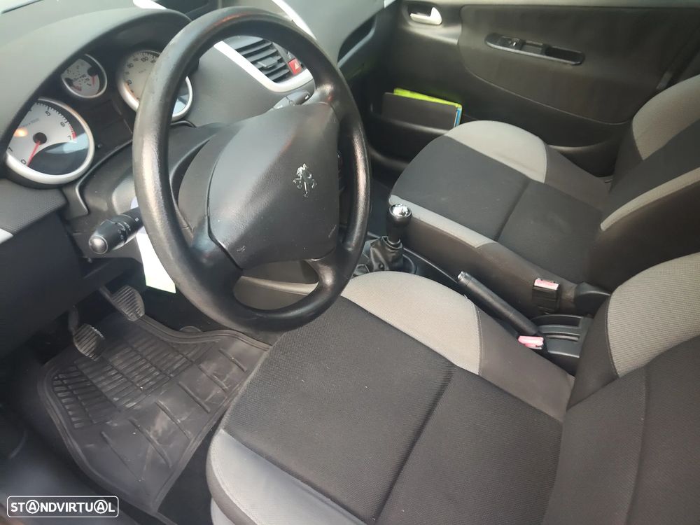 Peugeot 207 1.4 16V Open - 8