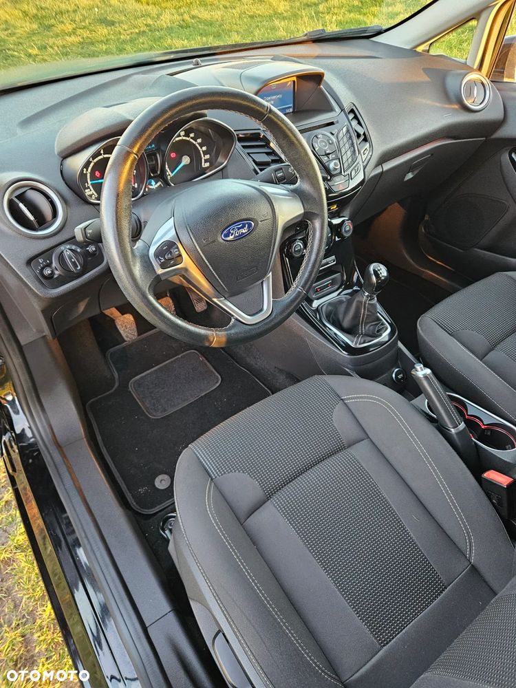 Ford Fiesta 1.0 EcoBoost S&S TITANIUM X - 3