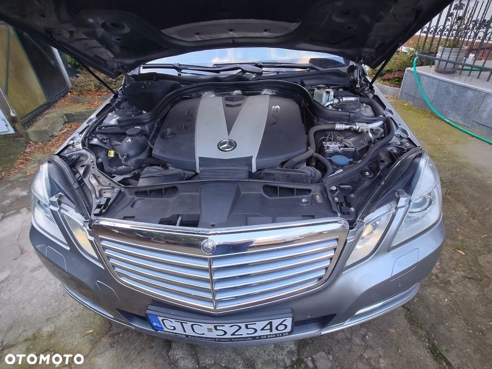 Mercedes-Benz Klasa E - 17