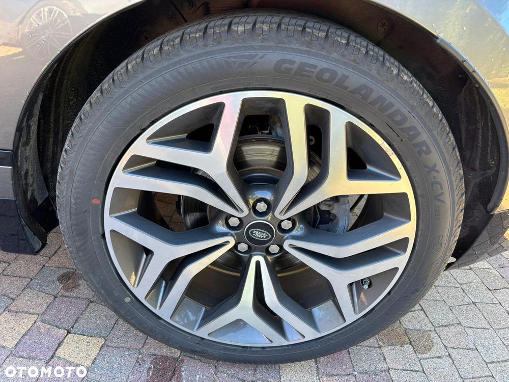 Land Rover Range Rover Velar 2.0d R-Dynamic SE - 16