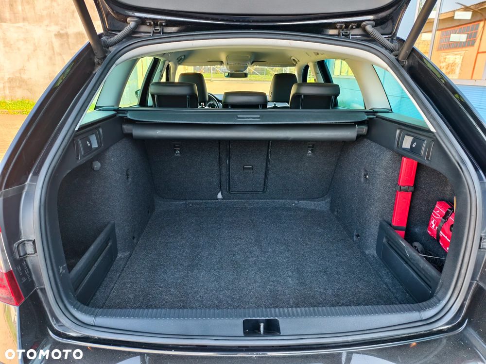 Skoda Octavia 2.0 TDI DSG Style - 16