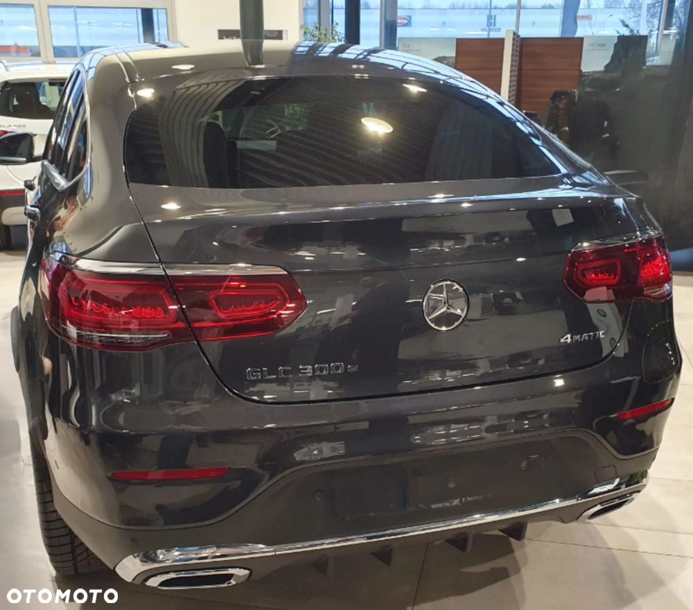 Mercedes-Benz GLC - 9