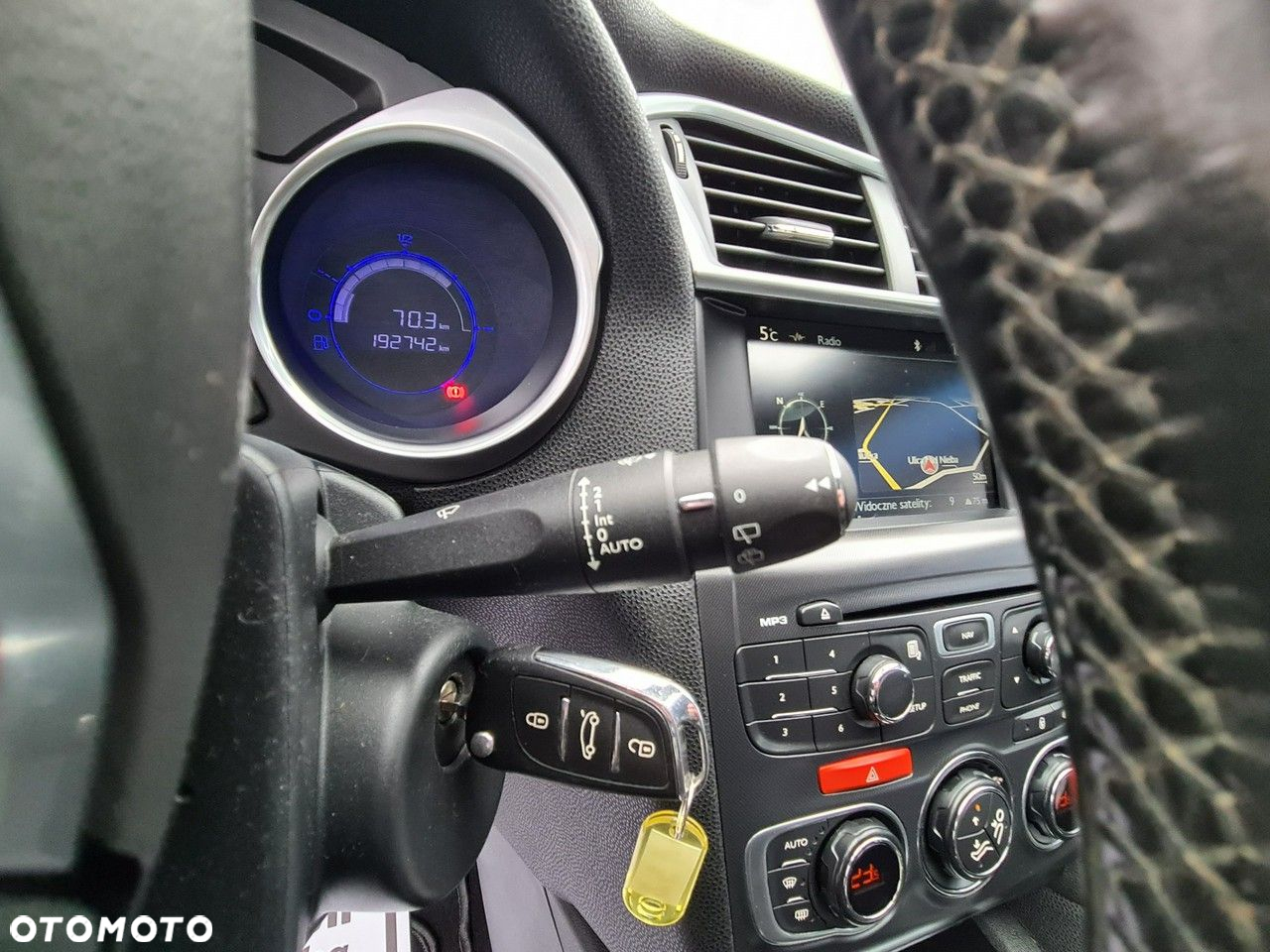 Citroën DS4 e-HDi 115 SoChic - 17