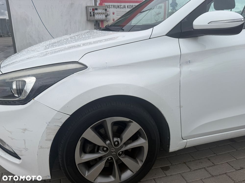 Hyundai i20 1.1 CRDi Trend - 17