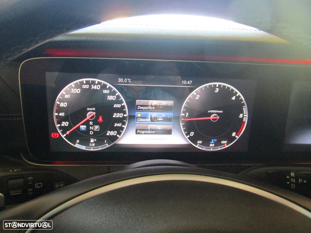 Mercedes-Benz E 220 d 4Matic All-Terrain 9G-TRONIC Exclusive - 27