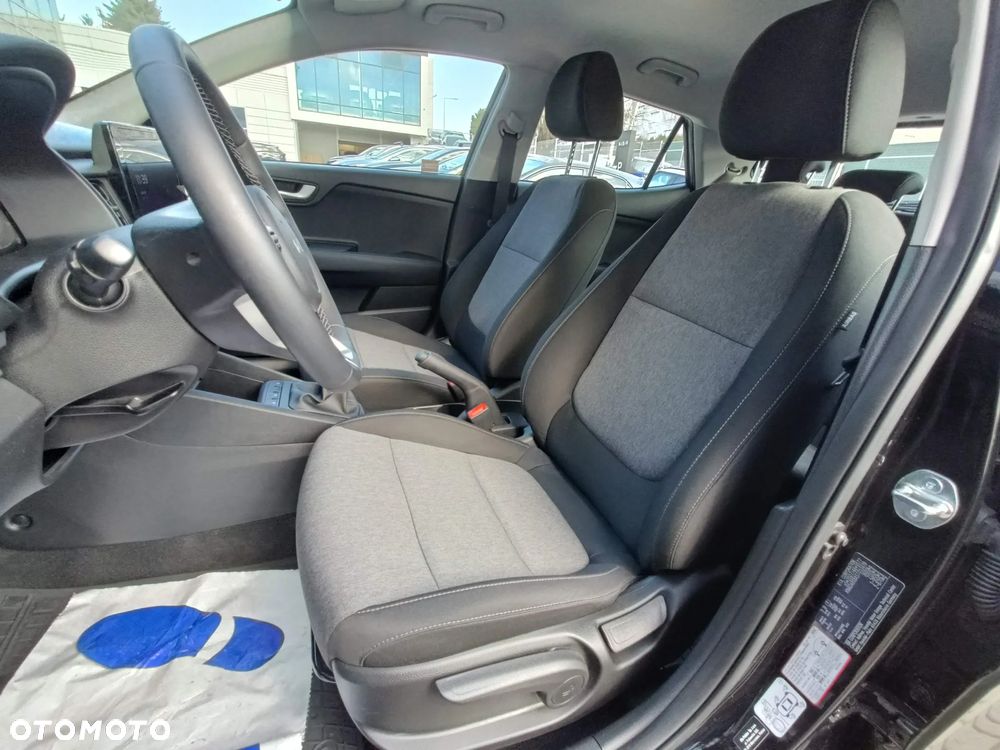 Kia Stonic 1.2 M - 10