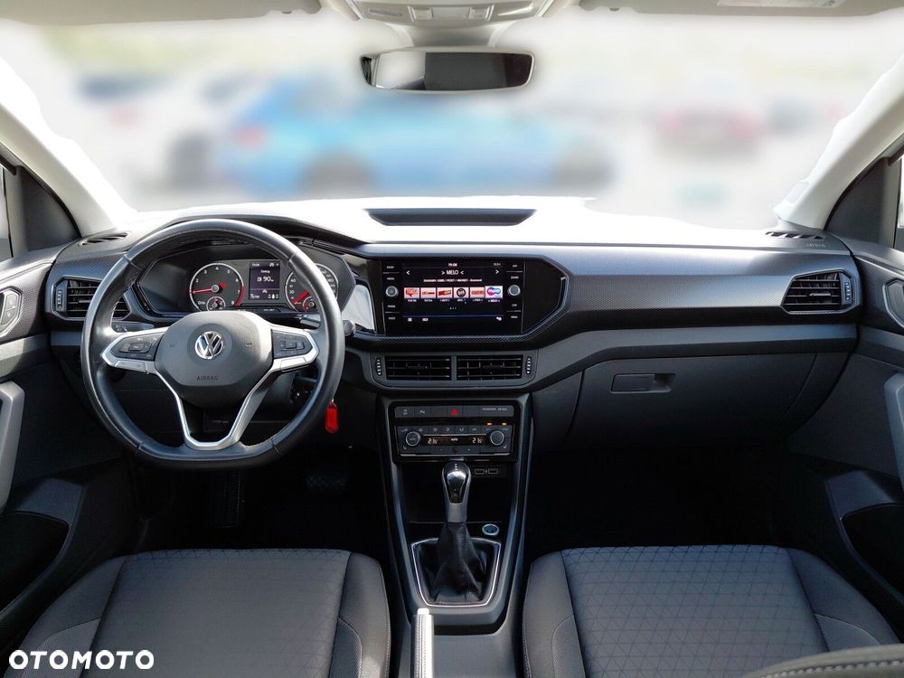 Volkswagen T-Cross - 15