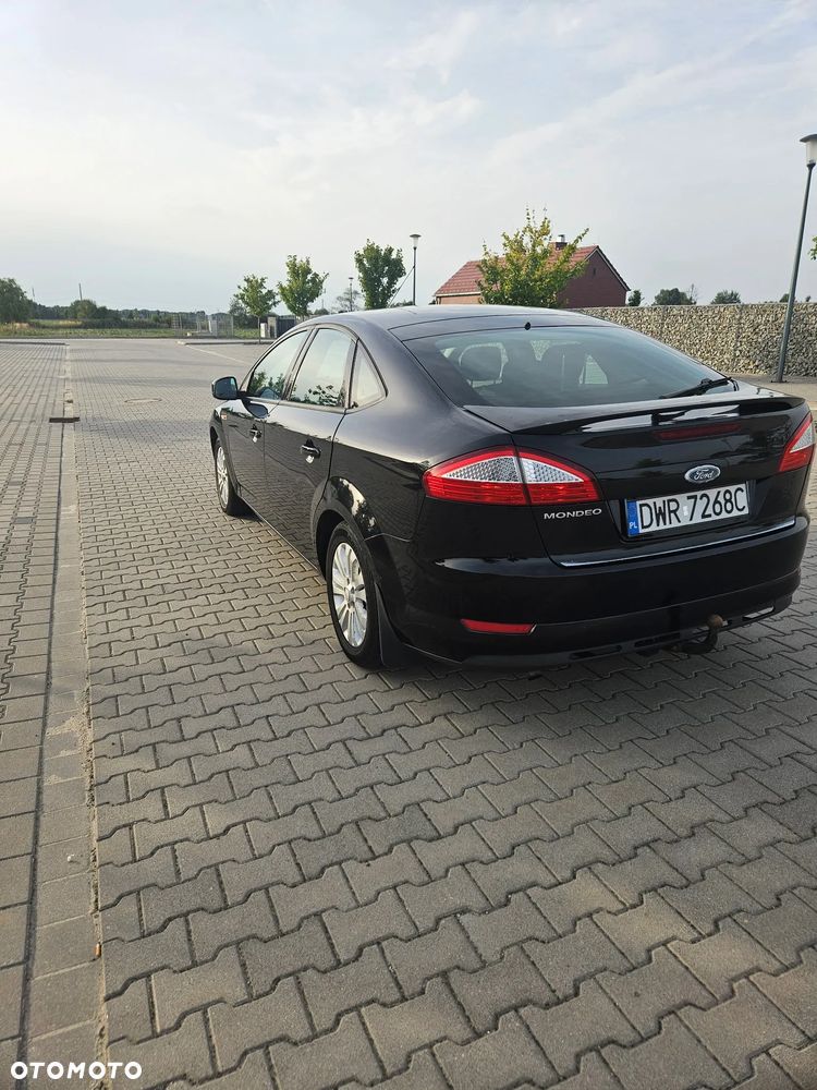 Ford Mondeo - 13