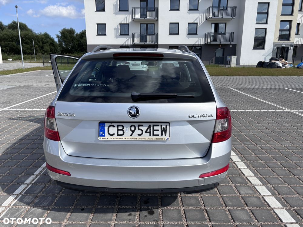Skoda Octavia - 4