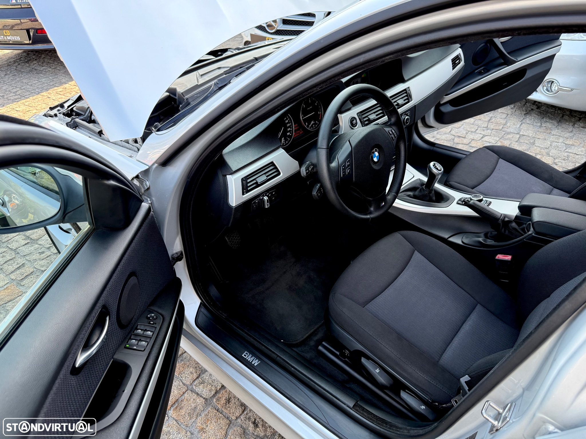BMW 318 d DPF Touring Edition Sport - 35