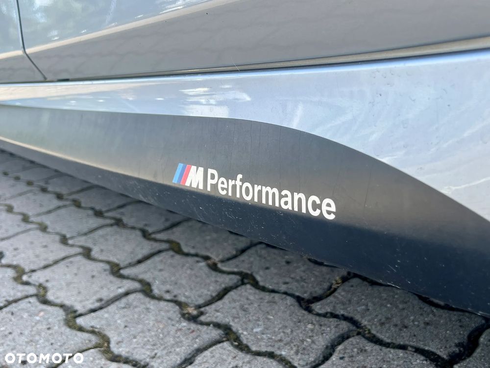 BMW Seria 5 528i xDrive - 13