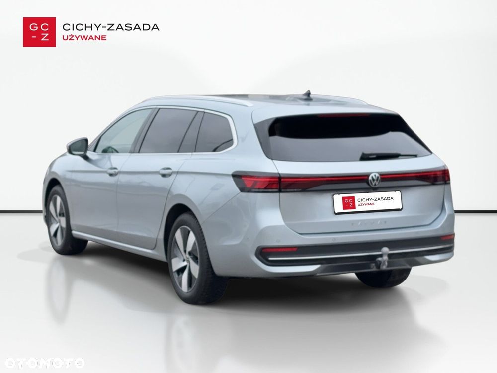 Volkswagen Passat Variant 2.0 TDI EVO Business DSG - 4