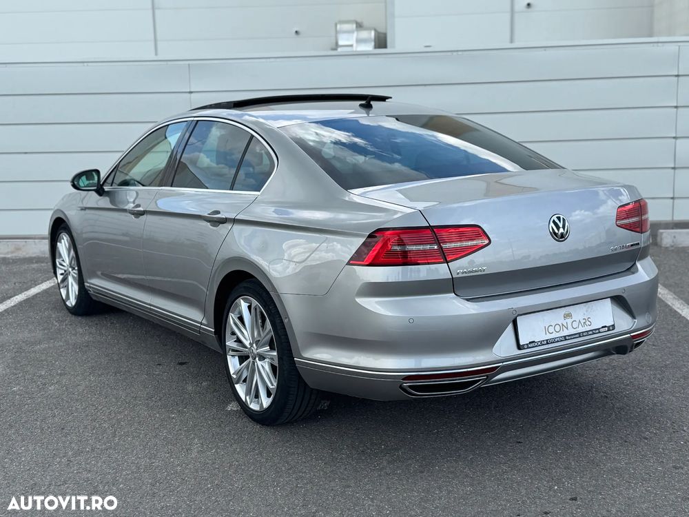 Volkswagen Passat 2.0 TDI SCR 4Motion DSG Highline - 4