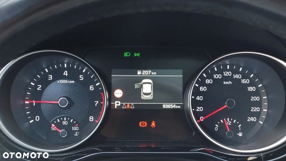 Kia XCeed 1.5 T-GDI L Business Line DCT - 13