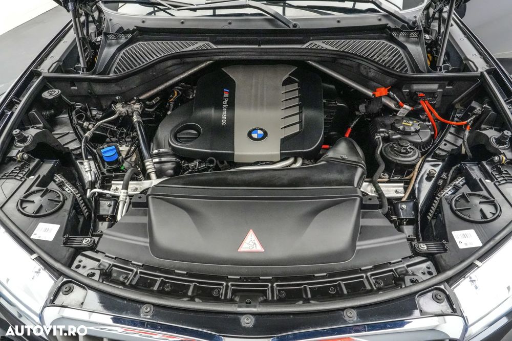 BMW X5 M M50d - 27