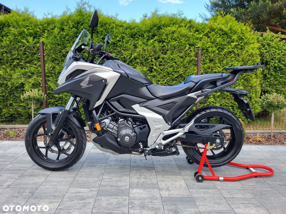 Honda NC - 8