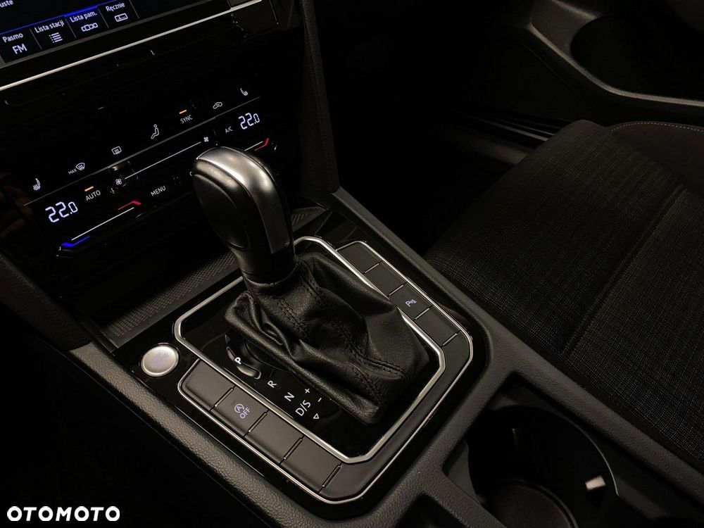 Volkswagen Passat Variant - 28