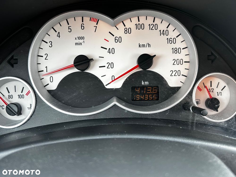 Opel Corsa 1.2 16V Sport - 16