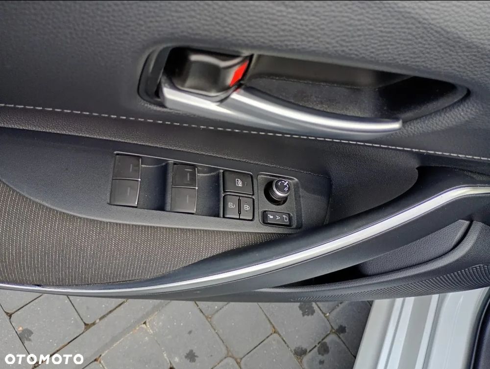 Suzuki Swace 1.8 Hybrid Premium Plus CVT - 20