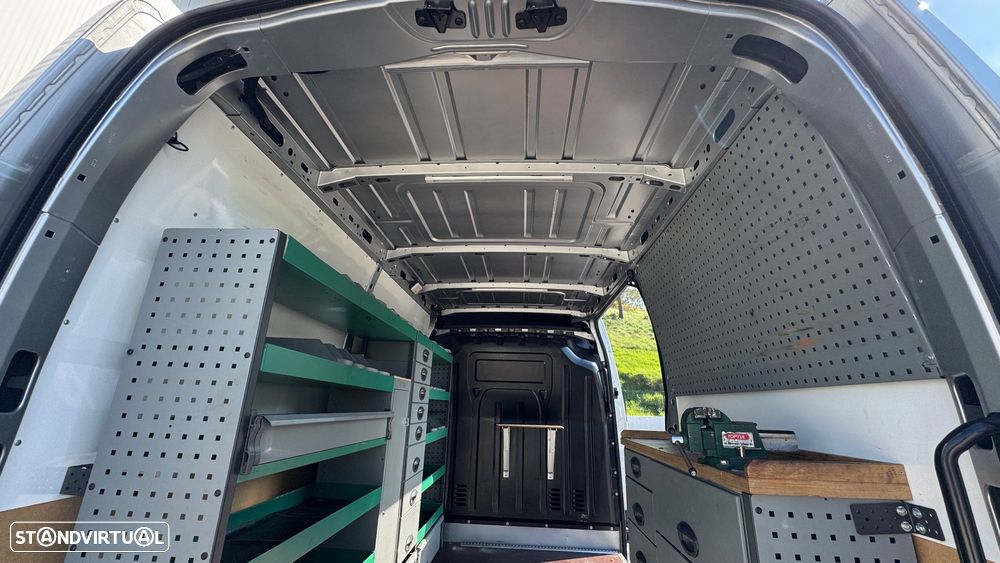 Renault Master 2.3 dCi L2 H2 Cx Automática - 19