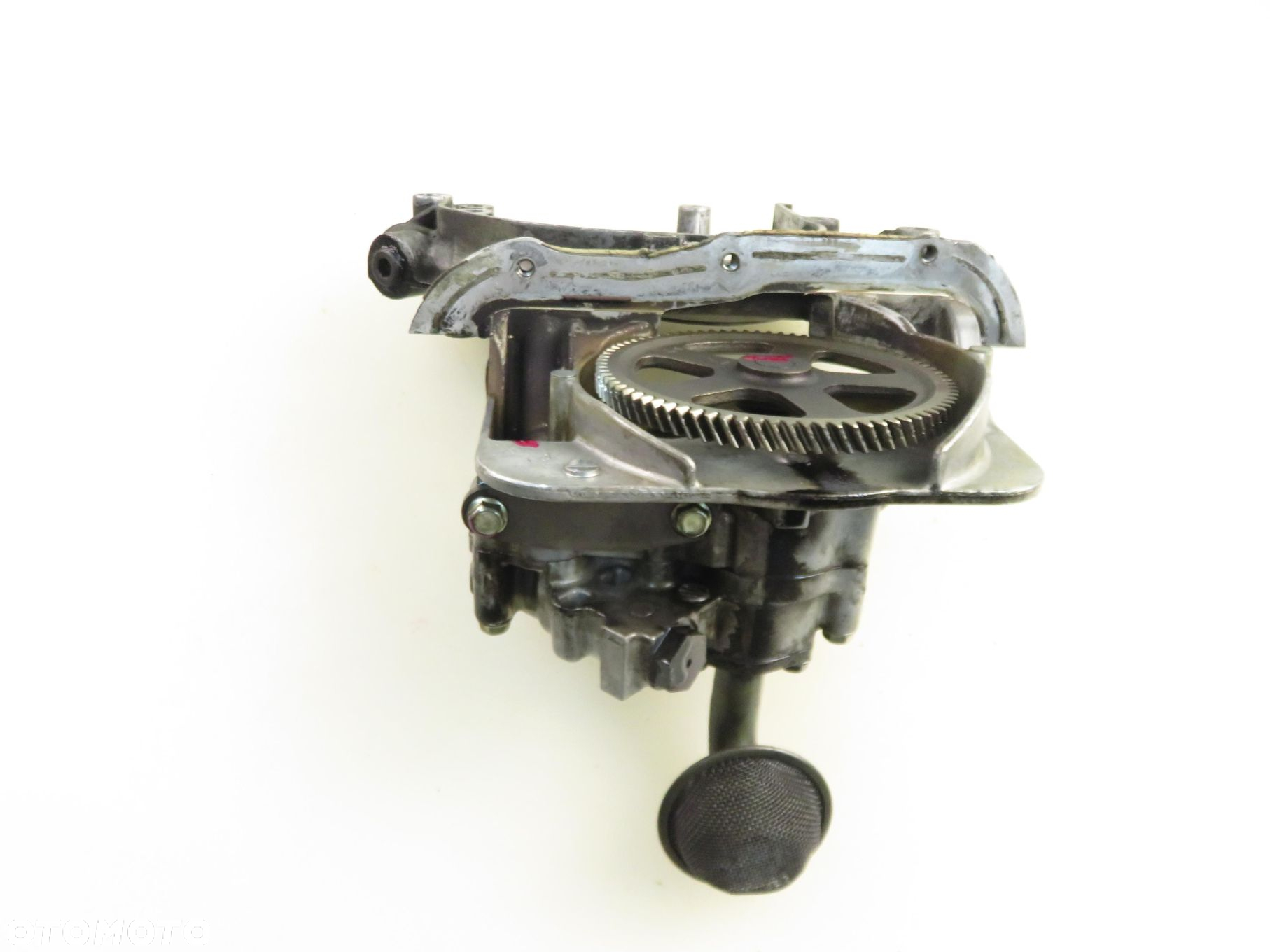 POMPA OLEJU MAZDA 5 (CR19) 2.0 MZR-CD 143 - RF7J RF7J14100  RF7J - 9
