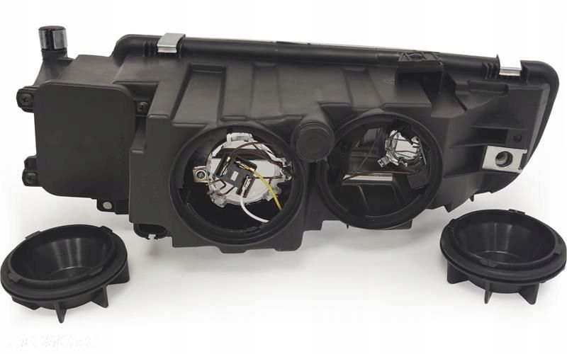 man tgx tgs halogen prawy 81251016522 - 2