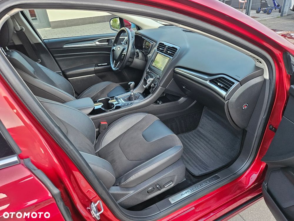 Ford Mondeo 2.0 TDCi Titanium - 10