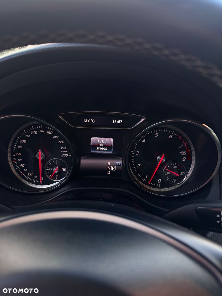 Mercedes-Benz CLA 250 4-Matic - 7