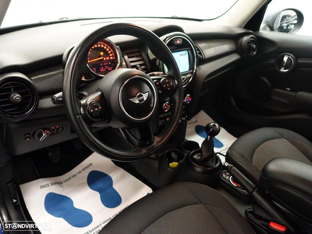 MINI 5 Portas Cooper D - 8