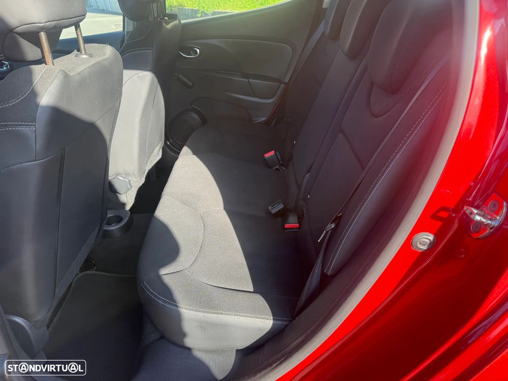 Renault Clio ENERGY TCe 90 Start & Stop Experience - 10