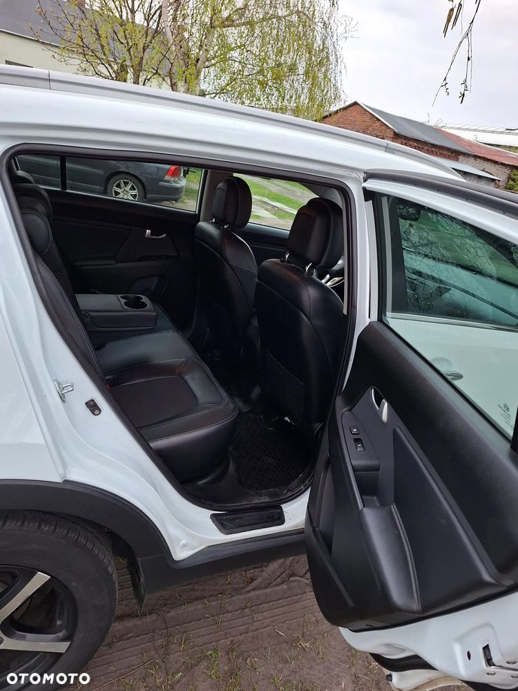Kia Sportage 1.7 CRDI 2WD Attract - 19
